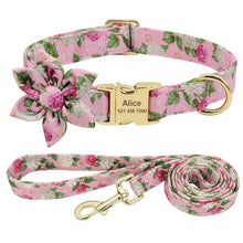 Load image into Gallery viewer, Printed Dog Collars
